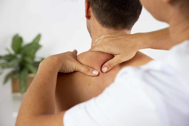 Massaggio Decontratturante